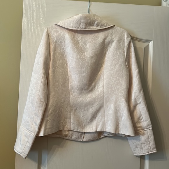 Jacket - Picture 6 of 6